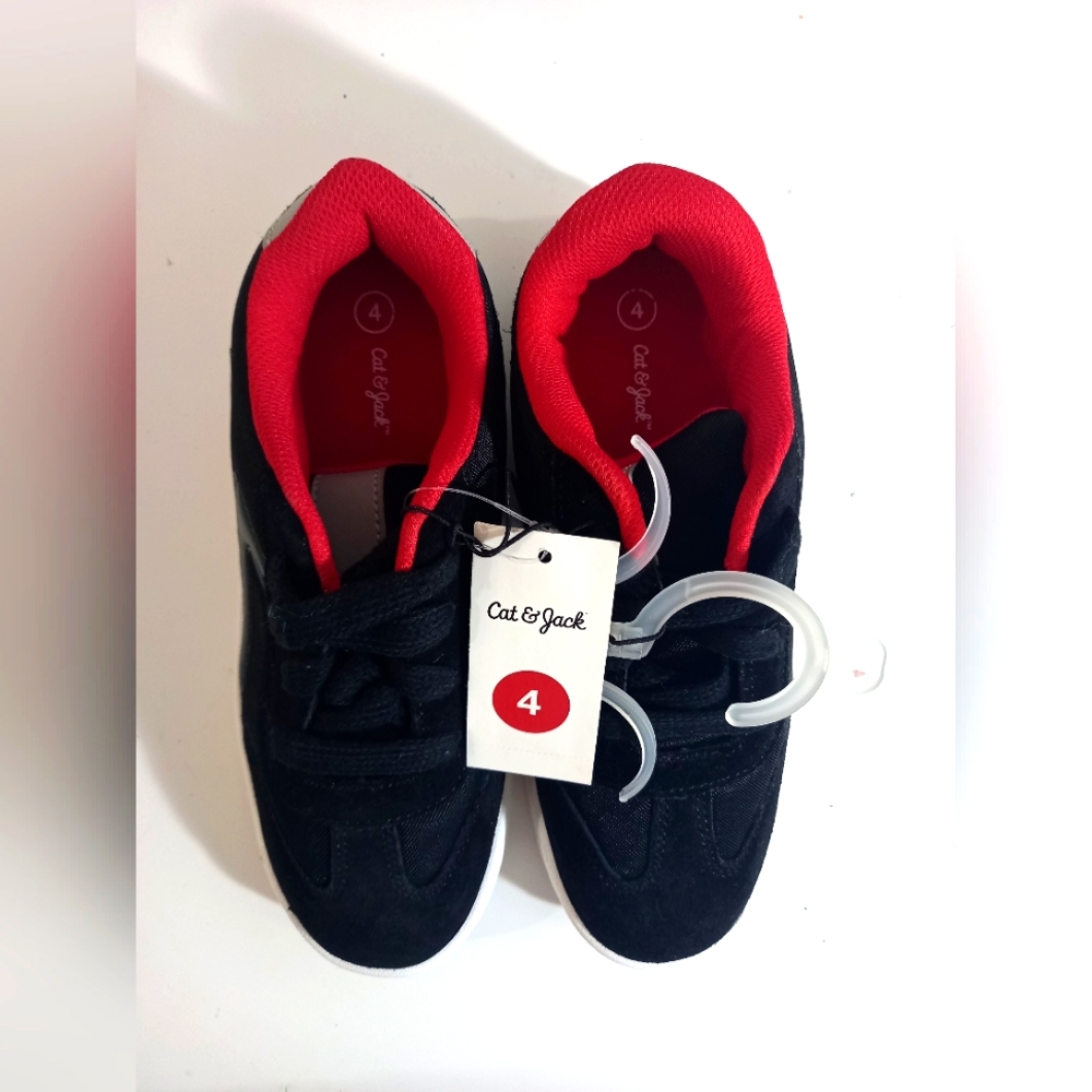 Cat & Jack kids sneakers, size 4